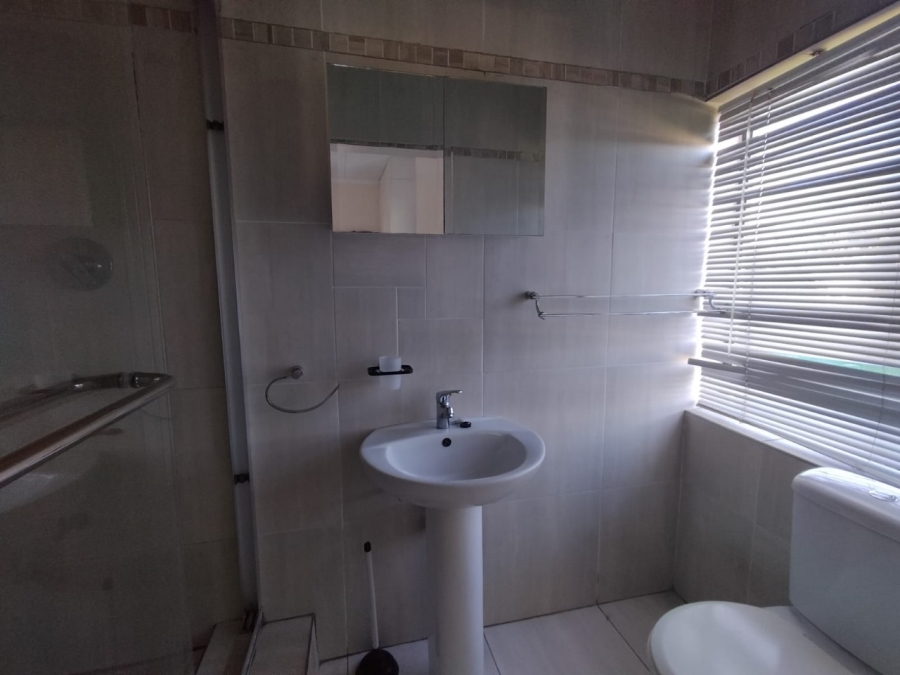 3 Bedroom Property for Sale in Cambridge Eastern Cape